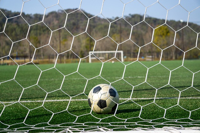 赛中遭遇激 赛中遭遇激