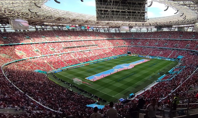 创造诸多辉 创造诸多辉