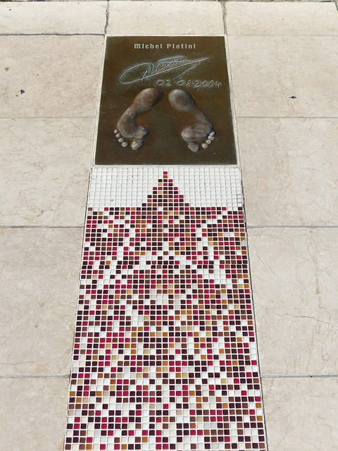 总是令人措 总是令人措